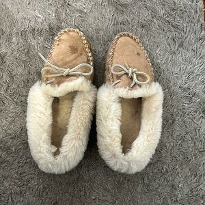 L.L Bean women’s moccasins
